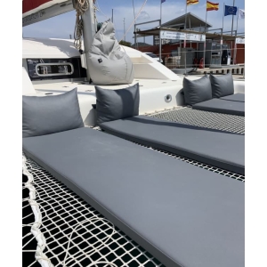 Sailing boat Aruba Ibiza